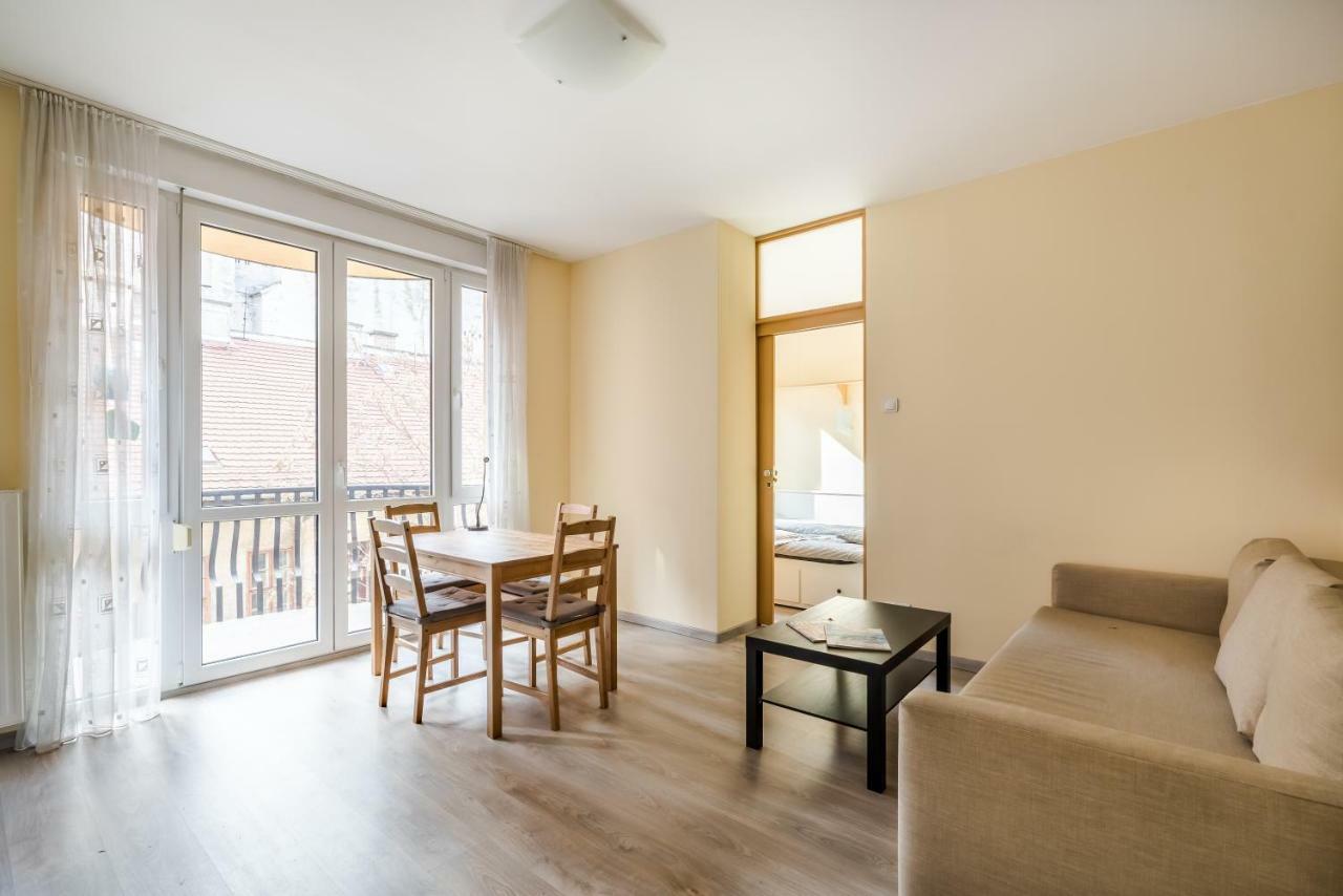 Bpr Vivid Downtown Vibe With Balcony Apartment บูดาเปสต์ ภายนอก รูปภาพ