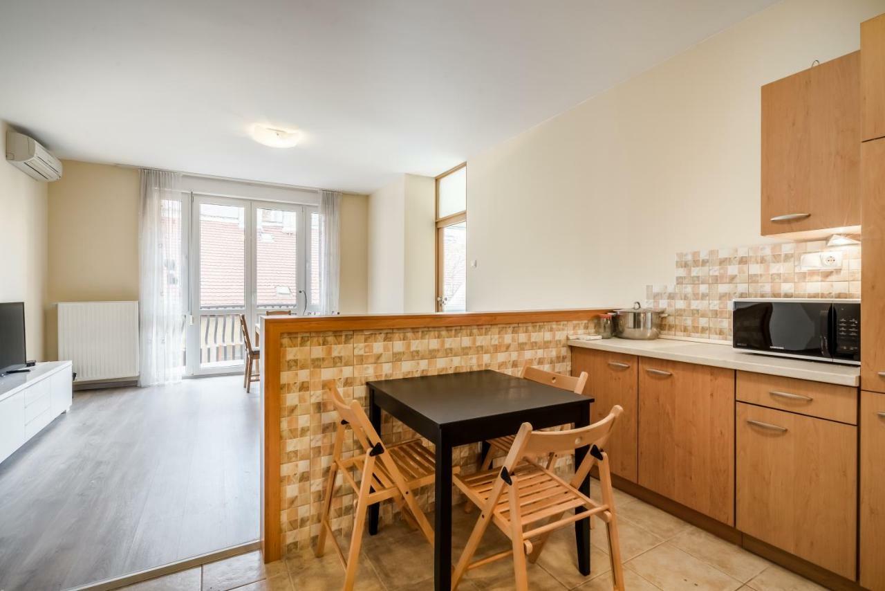 Bpr Vivid Downtown Vibe With Balcony Apartment บูดาเปสต์ ภายนอก รูปภาพ