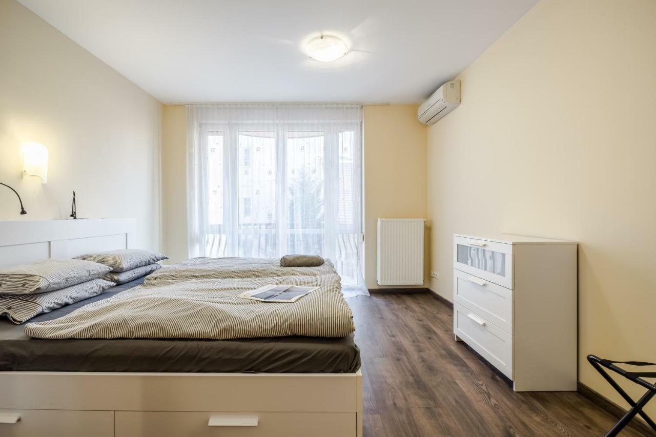 Bpr Vivid Downtown Vibe With Balcony Apartment บูดาเปสต์ ภายนอก รูปภาพ